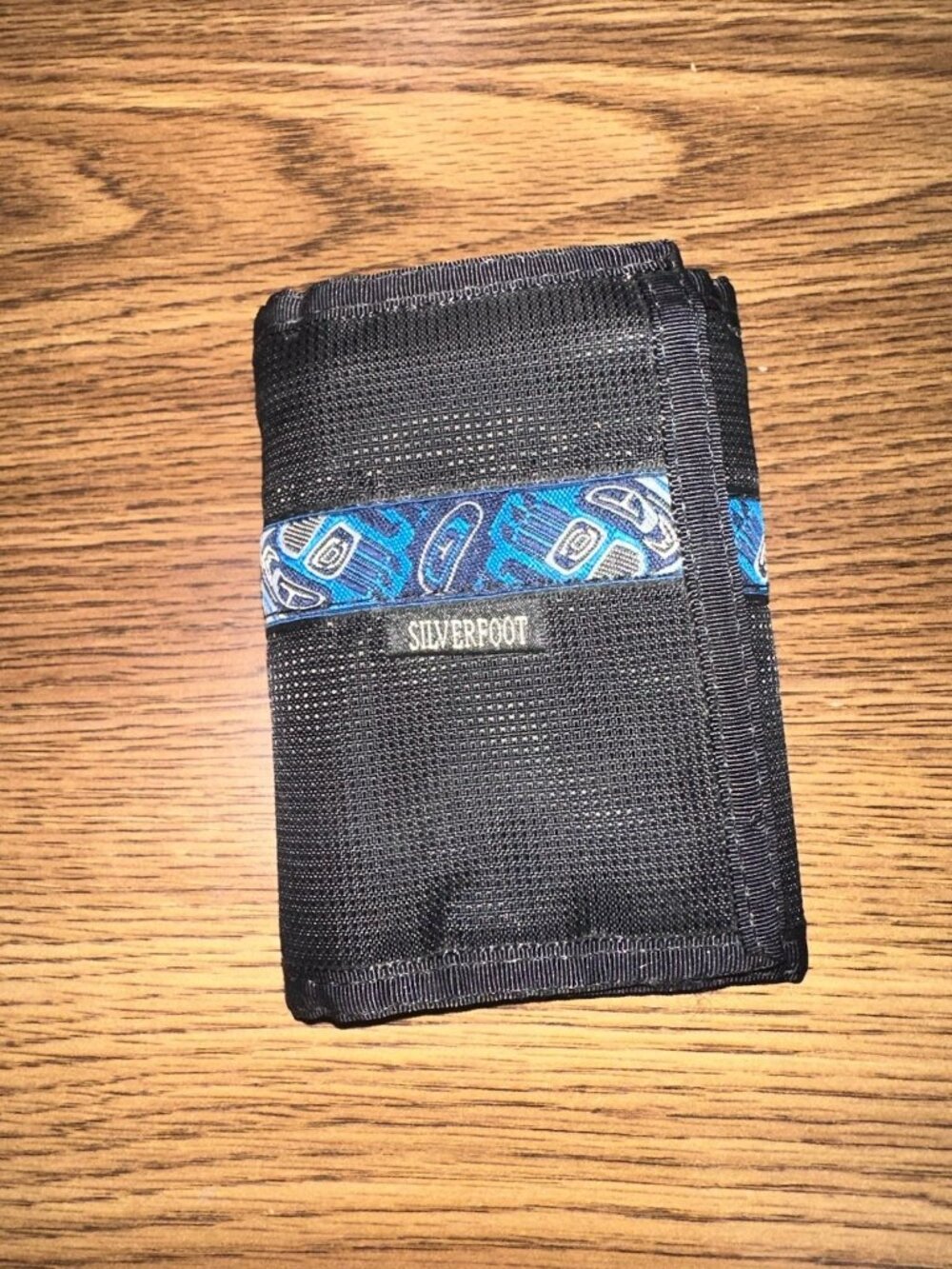 Silverfoot Black & Blue Scroll Folding Trifold VLCRO Wallet Vintage